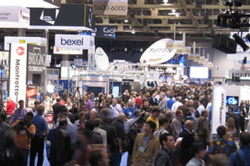 convention center floor - 370
