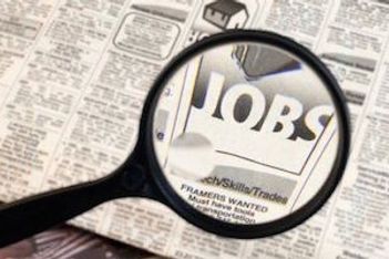 How to Keep Your Job Search Alive Over the Holidays