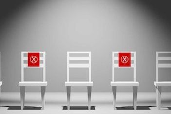 Socially-Distanced-Chairs-Hold-Safe-Trade-Show-Event-Coronavirus