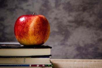 Apple - Books - Academics