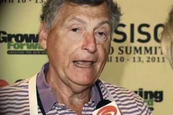 SISO Head Lew Shomer to Step Down in 2015