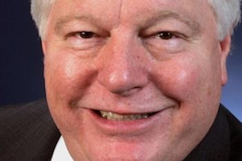 Travel Industry Lobbies Congress on Air Travel Issues