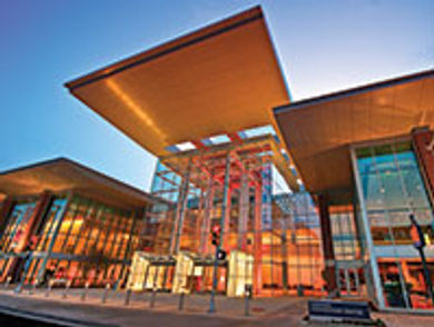 Visitors to the Indiana Convention
Center can take advantage of Visit
Indy's Show Us Your Badge program
offering discounts to local venues