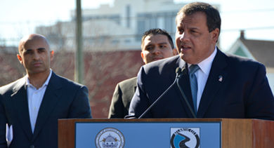 chris christie - 370