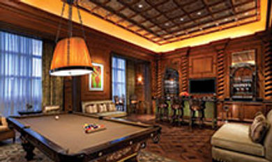 The Marcus Aurelius Villa at Caesars Palace
also has a grand piano