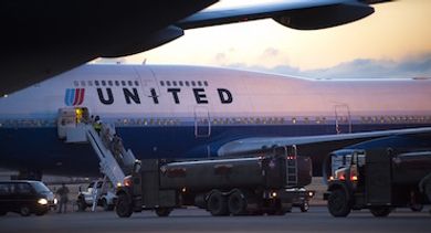 United Airlines Plane