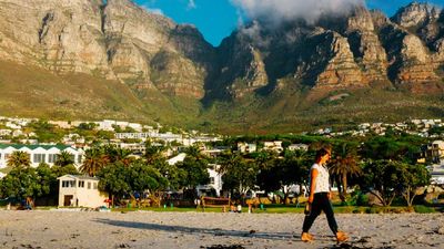 Camps Bay is an affluent suburb of Cape Town and is home to Camps Bay Beach. // © 2016 Cape Town Tourism 2