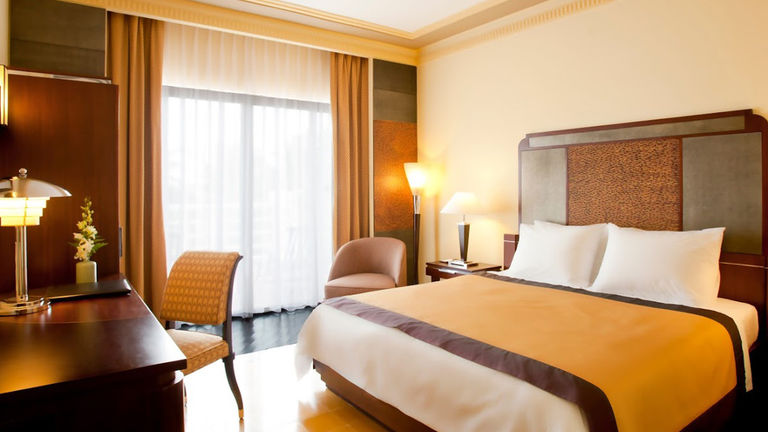At La Residence, request a room with a view of the Imperial City.