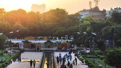 Discovering Buddhism in India With Buddhapath