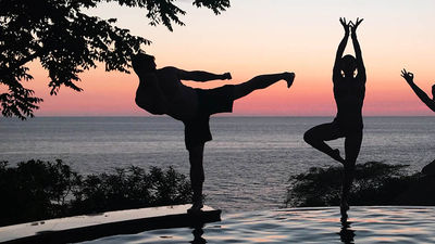 Practice your yoga flow in Koh Samui with Flowtastic Yoga. // © 2017 Flowtastic Yoga