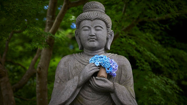 Some U.S. travel sellers say they’re not seeing a great deal of demand yet for vacations to Japan.