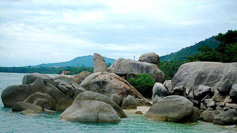 Hin Ta and Hin Yai rock formations are located about a mile south of Lami Beach.