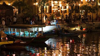 The Full Moon Lantern Festival in Hoi An, Vietnam, takes place on the 14th day of every lunar month. // © 2016 Charlie David Page