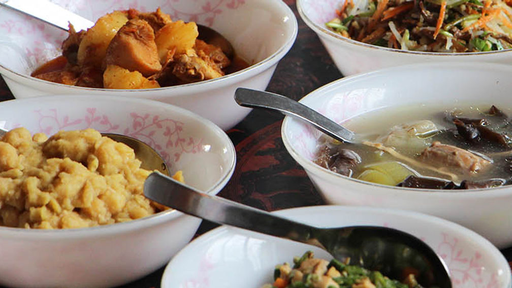 Myanmarfood_FEATURE