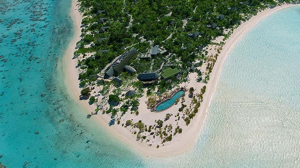 Full property tour of the stunning resort The Brando in French