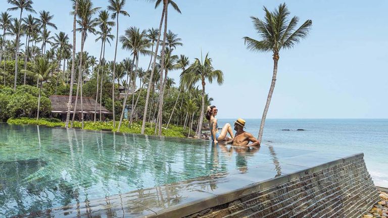 thefourseaonskohsamuiwhitelotusthailand