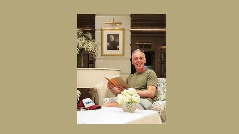 whitelotusmandarinorientalmikewhite