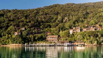 The five-star Bay of Many Coves faces Arthur’s Bay.