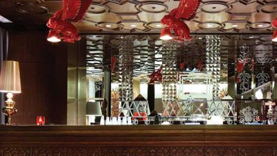 The lobby at the Mira Moon hotel // © 2014 Mira Moon 2