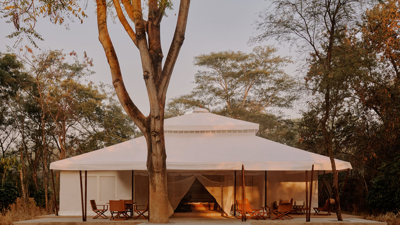 Grand Tented Pool Pavilions at Aman-i-Khas are palatial in size.