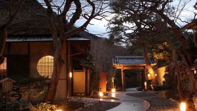 Suiran is located on the grounds of Tenryu-ji Temple, a UNESCO World Heritage Site. // © 2015 Suiran, a Luxury Collection Hotel, Kyoto