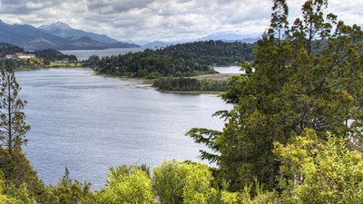 PDT Tours can bring travelers to Bariloche. // © 2015 Thinkstock 2