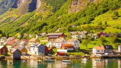 A view of a fjord // © 2015 Simon Dannhauer 2