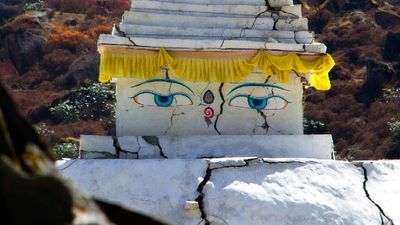 Damage in popular tourist sites, such as trekking routes, is minimal. // © 2015 Mindy Poder 2