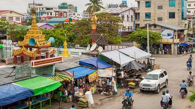 Myanmar has unique rules when it comes to driving. // © 2015 iStock 2