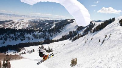If you want to ski and paraglide at the same time, try speed riding. // © 2016 Avid Creative, Inc. 2