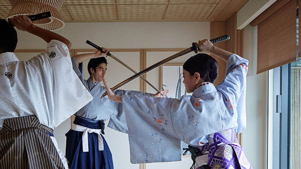 Get in gear and learn how to wield a sword at The Ritz-Carlton, Kyoto. // © 2016 The Ritz-Carlton, Kyoto 2