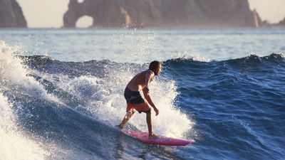 Monuments Beach in Cabo San Lucas is a popular spot for seasoned surfers. // © 2016 Los Cabos Tourism Board 2