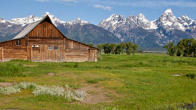 Jackson Hole is an unforgettable destination in the summer. // © 2018 Creative Commons user allan_harris
