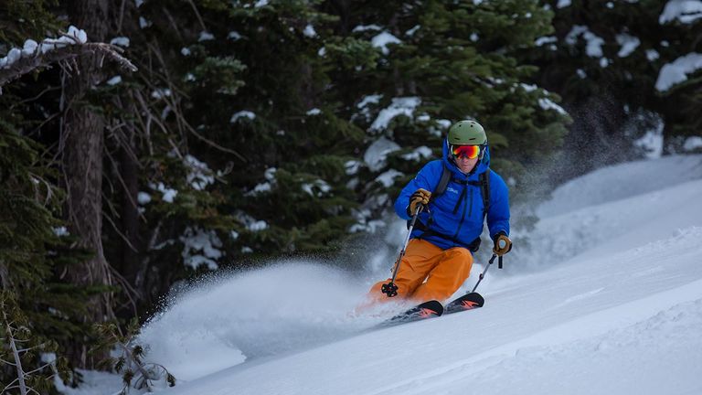 Discover new ski territory with the help of companies such as Alpenglow.