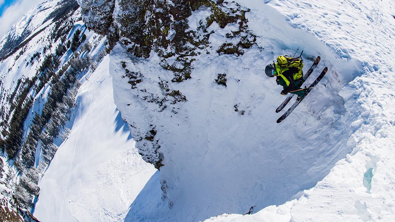 How to Ski Sidecountry Terrain Around Lake Tahoe, California