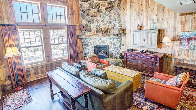 devilsthumbresortluxurysuite