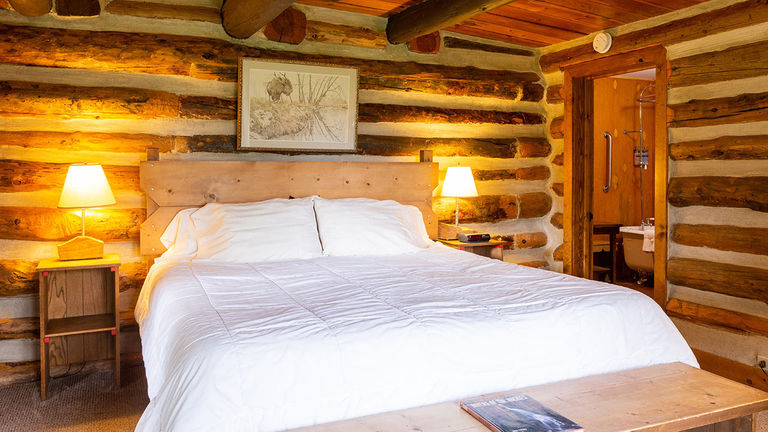 The on-site lodge dates to the 1800s and offers 17 guestrooms.