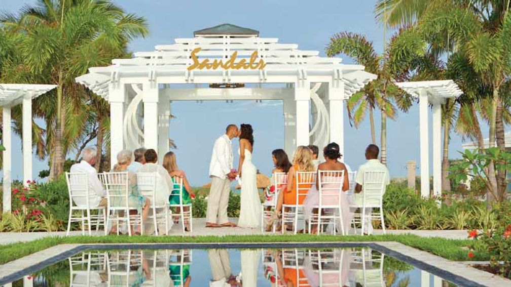 A small guest list means wedding couples can be flexible with their date and plan a tropical ceremony in a short period of time. // © 2015 Sandals Resorts International 3