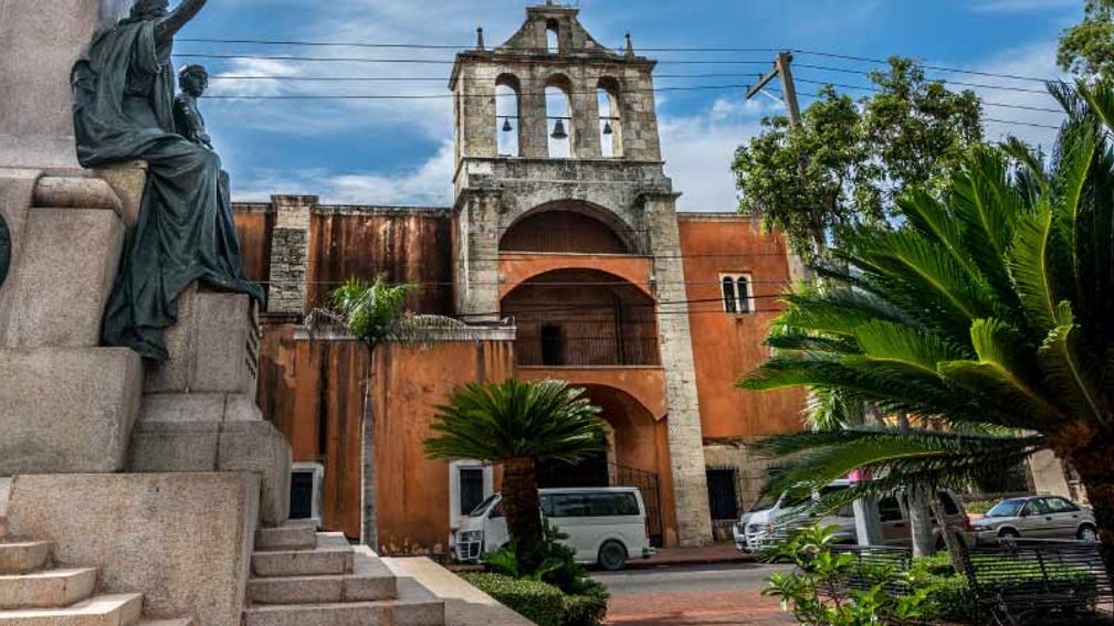 Santo Domingo is growing as a premier business and meetings travel destination. // © 2015 Shutterstock 2