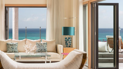 The Ritz-Carlton, Grand Cayman is an ideal choice for clients seeking luxury accommodations. // © 2016 The Ritz-Carlton, Grand Cayman 2