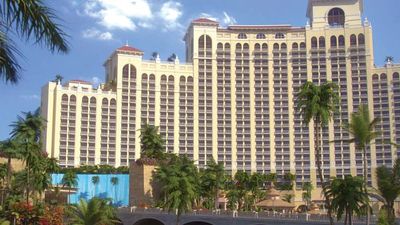 Baha Mar Casino & Hotel will offer table games, slot machines and luxury rooms. // © 2015 Baha Mar