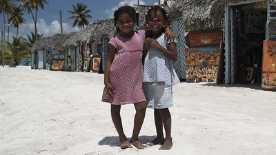 Take a day trip to Saona Island. // © 2017 Dominican Republic Ministry of Tourism