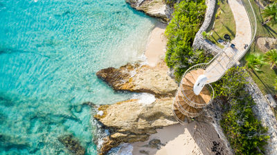 St. Maarten tourism officials reported a surge of 16.9% in airport arrivals during the second quarter of 2025.