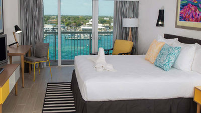 Hotel Review: Warwick Paradise Island