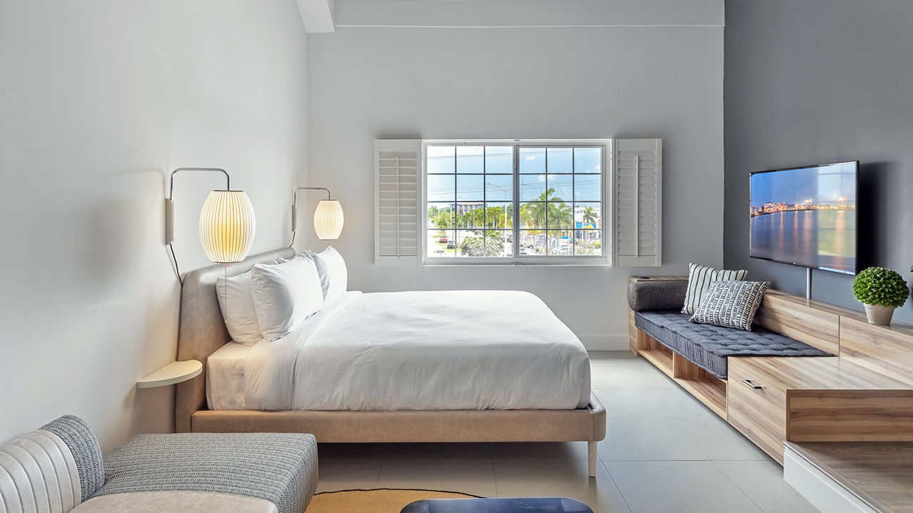 Locale Grand Cayman Boutique Hotel Welcomes Travel Advisors