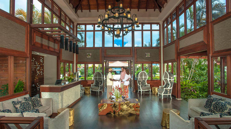 Sandals Grenada’s design includes marine-themed accents and a subdued color palette.