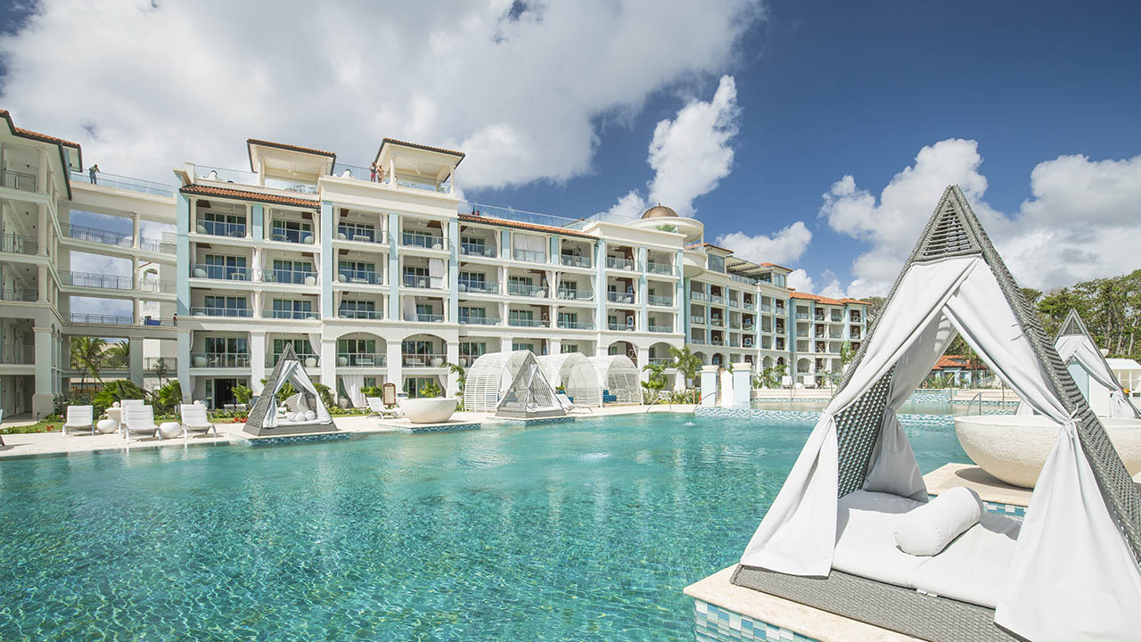 The main pool at Sandals Royal Barbados