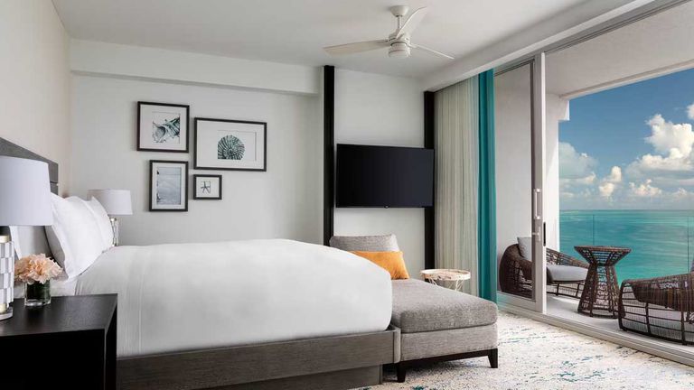 ritzturksandcaicosjuniorsuite