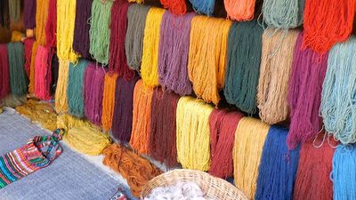 Yarn spun from alpaca fibers at Awana Kancha. // © 2014 Zorianna Kit