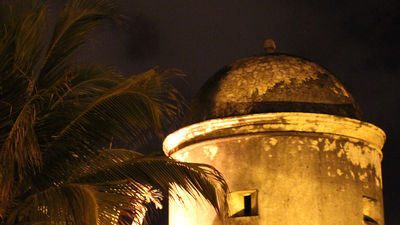 Cartagena may be an old city, but new hotels, flights, touring and cruising keep interest fresh. // © 2013 Mark Chesnut/LatinFlyer.com F